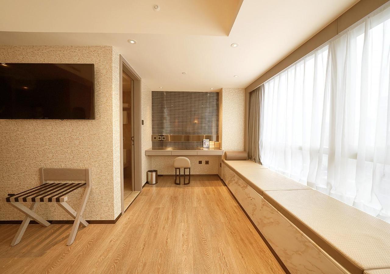 China Dragon Hotel มาเก๊า ภายนอก รูปภาพ